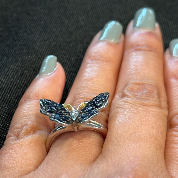 Unique Synthetic Sapphire Butterfly Ring - Picture 5 of 10